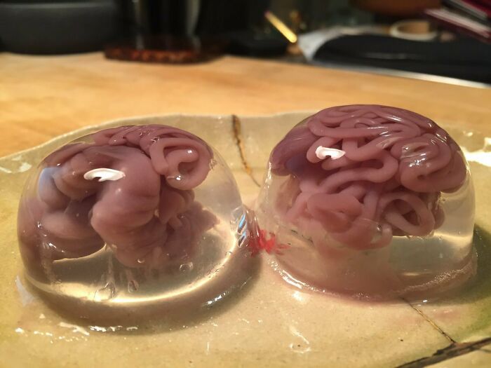 Unhinged food: gelatin desserts resembling brains on a plate.