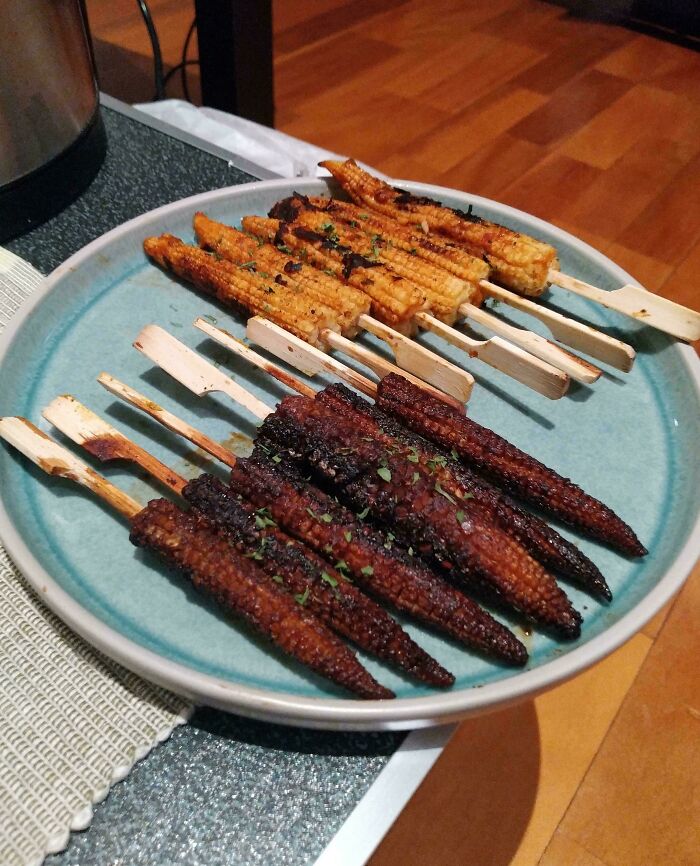 Gaslighting Myself Into Believing I'm Eating Succulent Smoky Grilled Meat, When It's In Fact Just Pan Fried Canned Baby Corn Spears On Some Cocktail Skewers (70 Cals)