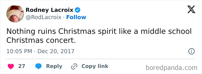 A tweet humorously critiquing the atmosphere of school Christmas concerts.