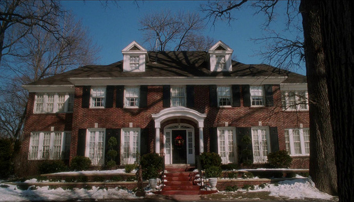 Home Alone Fans Come Up With Wild Theories About How The Dad Afforded The Huge Mansion