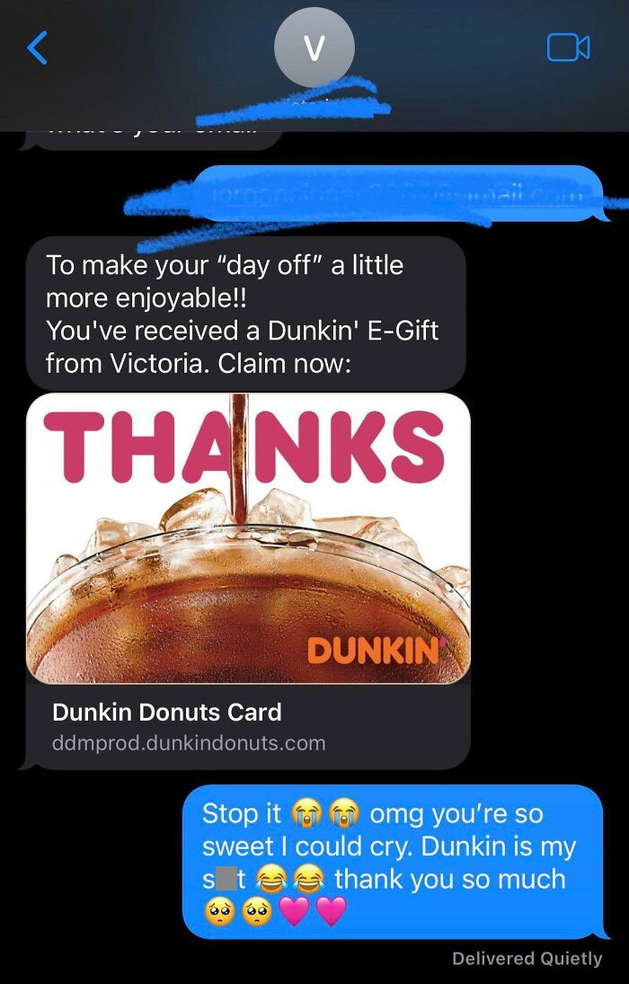 Text message exchange about receiving a Dunkin' E-Gift, showcasing a thoughtful, funny boss interaction.