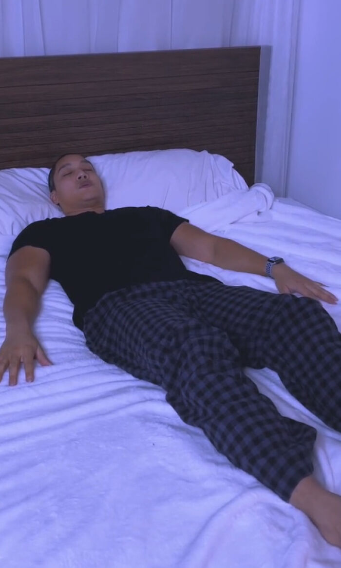 Military Sleep Method Helps You Fall Asleep In 2 Minutes: “It Definitely Works”