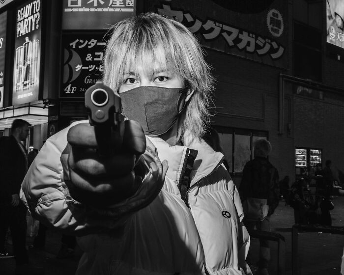 "Tokyo No-No" By Ghawam Kouchaki: A Powerful Lens On Modern Alienation (20 Pics)