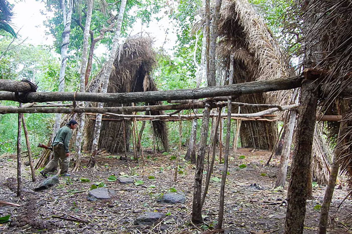 Never-Before-Seen Amazon Tribe Captured In Stunning First Glimpse: “Leave Them Alone”