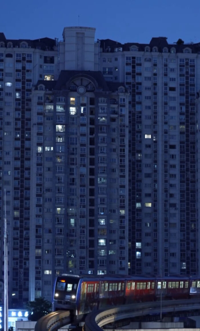 There’s A “Cyberpunk Dystopian” City Housing 32 Million People That No One Has Heard Of