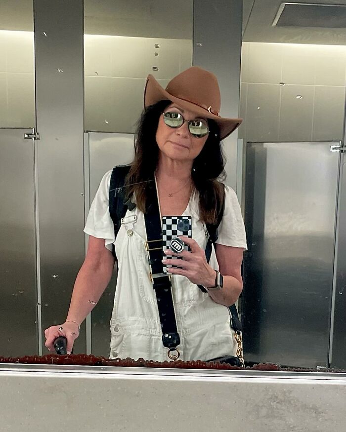 Valerie Bertinelli Claps Back At Critics Who “Sit In Judgment” Of Her Bikini Selfie