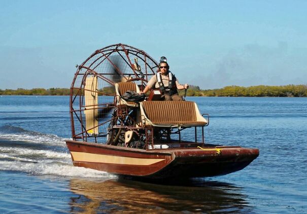 airboat-67621f96881f9.jpg