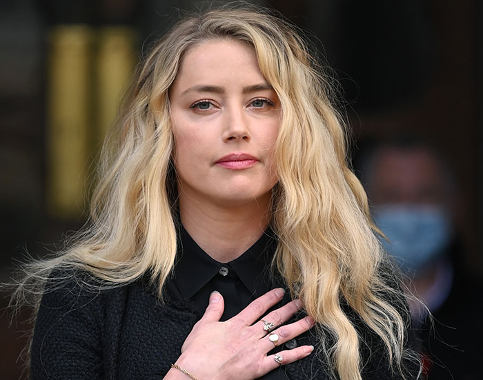 “This Is Not About You”: Amber Heard Speaks Up About “Horrifying” Blake Lively Case