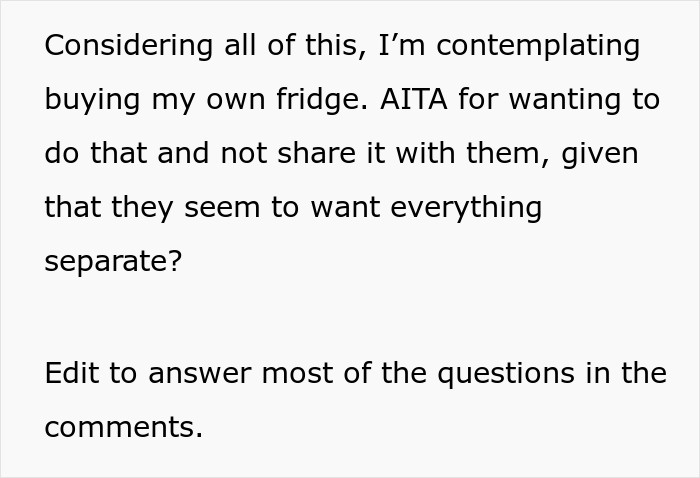 Text on awkward living situation with girlfriend moving in, questioning fridge sharing and seeking advice in comments.