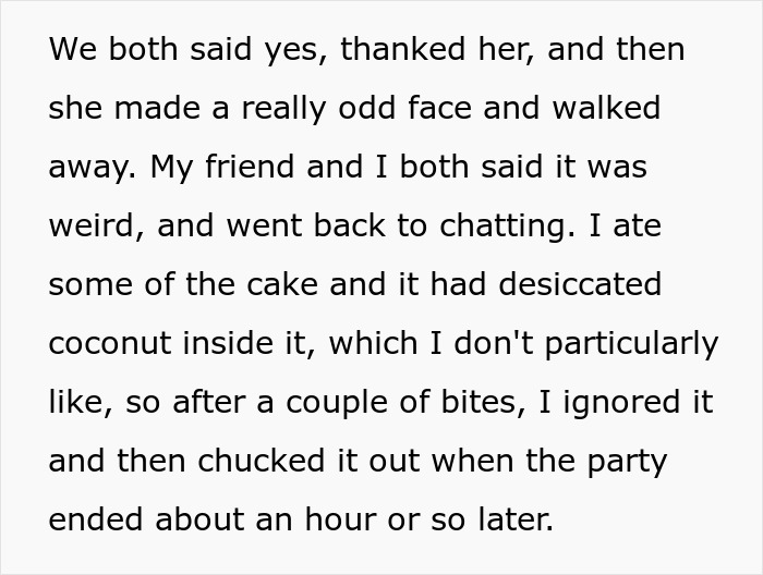 Text describing a cake with coconut at a friend's birthday party.