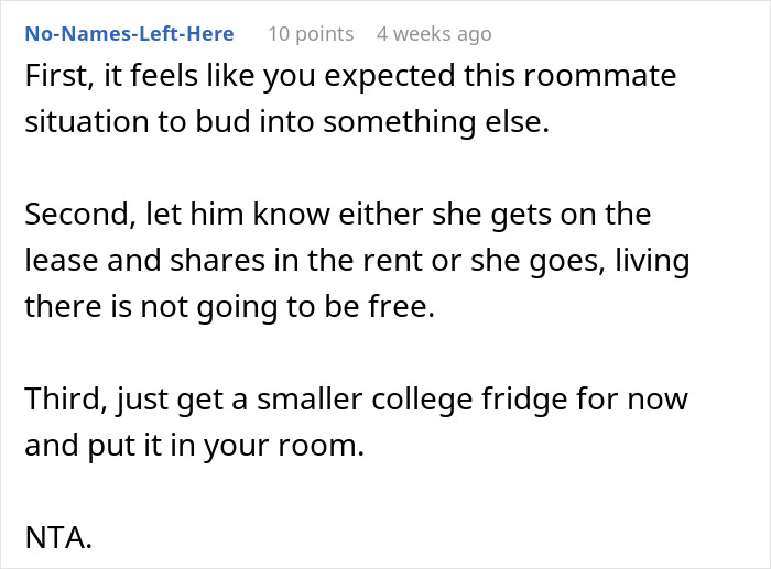 Reddit comment advising on awkward living situation with girlfriend moving in and sharing expenses.