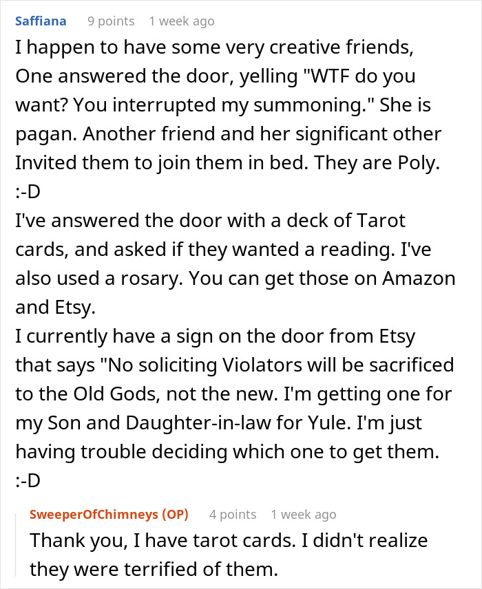 Reddit discussion about creative responses to persistent Mormons, mentioning tarot cards and humorous signs.