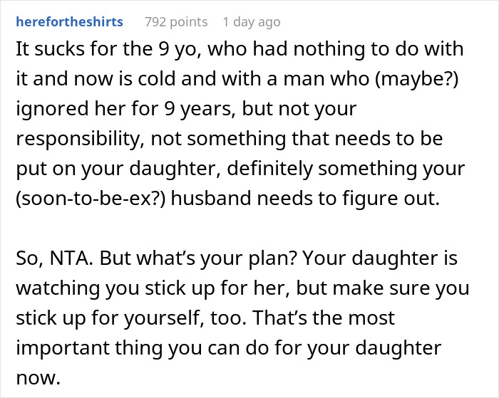 Reddit comment discussing a mom's response to not accommodating her husband's affair child.