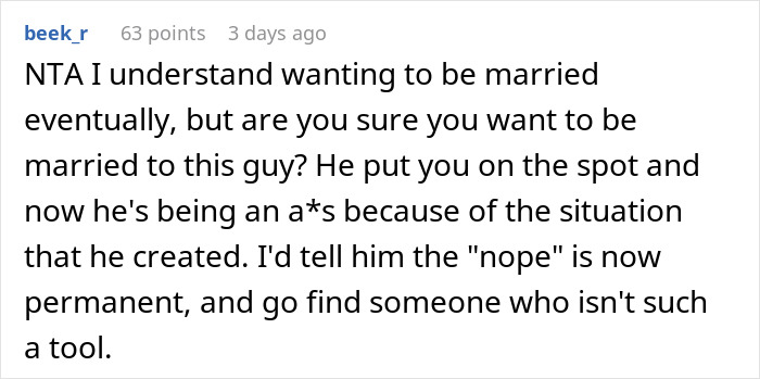 Reddit comment discussing a public proposal and private rejection, questioning marriage choice.