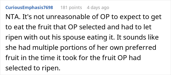 Reddit comment about a fruit-obsessed wife\'s eating habits and her husband\'s refusal to share his portion.