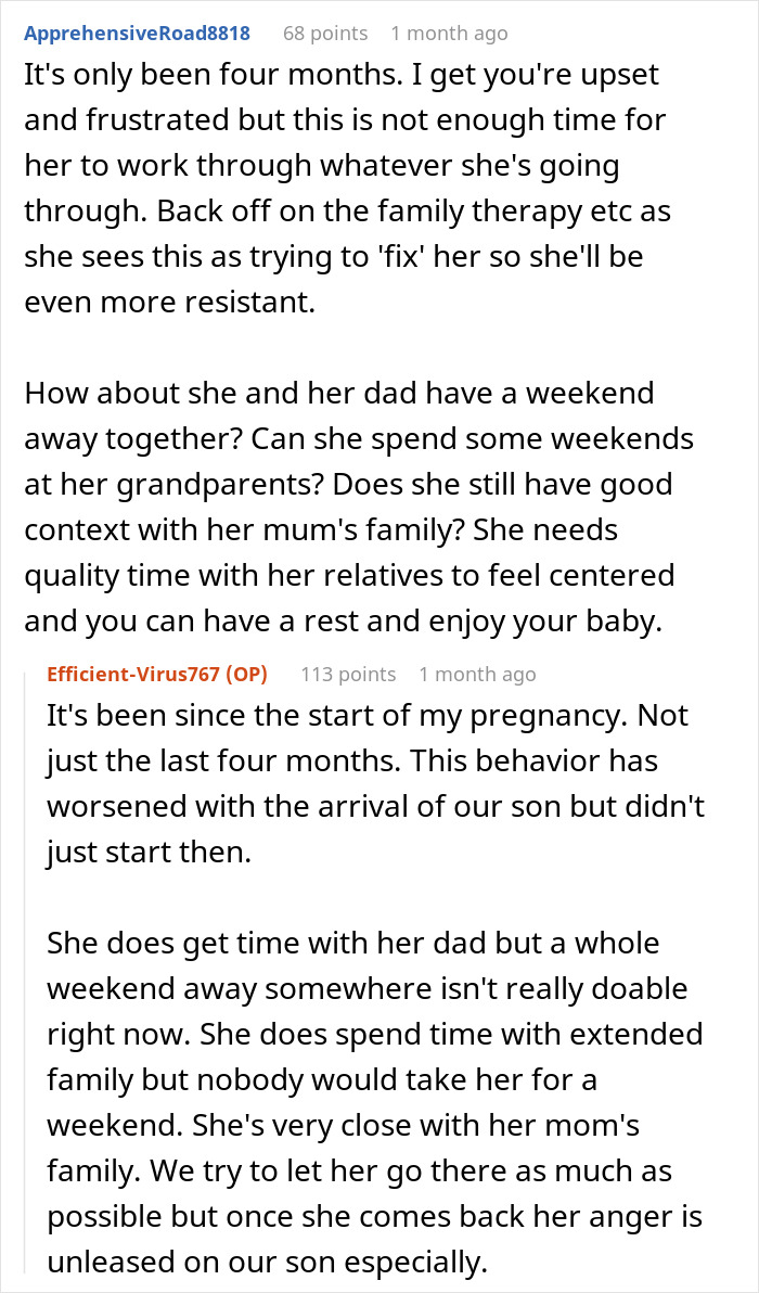 Screenshot of a mom discussing her stepdaughter's hostile behavior towards her baby in an online forum.