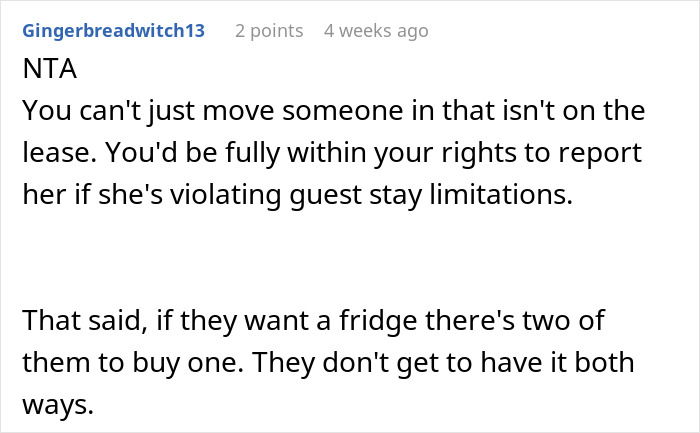 Comment advising on awkward living situation and lease rights.