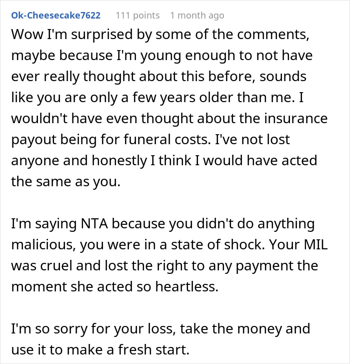 Reddit comment discussing funeral costs and life insurance repayment expectations.