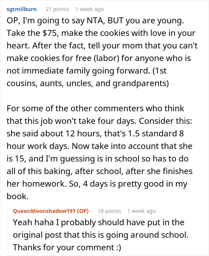 Reddit discussion about a daughter charging her parents for baking Christmas cookies.