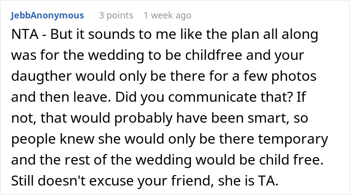 Comment discussing child-free wedding controversy with the bride bringing her baby.