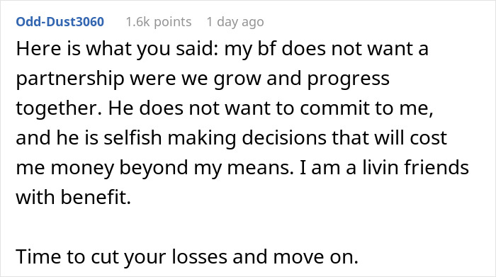 Reddit comment discussing a relationship imbalance and financial concerns with a boyfriend insisting on splitting bills 50/50.