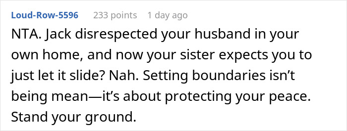 Comment discussing setting boundaries with sister over Xmas dinner dispute.