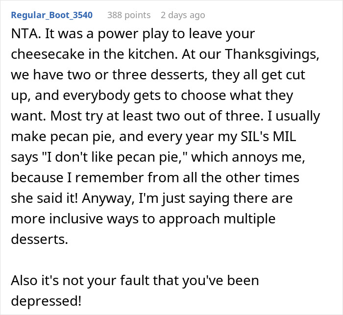 Lady Leaves Family Thanksgiving Dinner As Mom Hides Her Cake And Brings Out Own "Back-Up" Pie