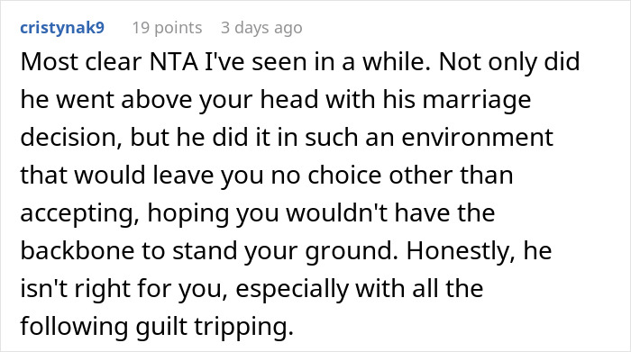 Reddit comment discussing a public proposal and private rejection, questioning the boyfriend's intentions and manipulation.