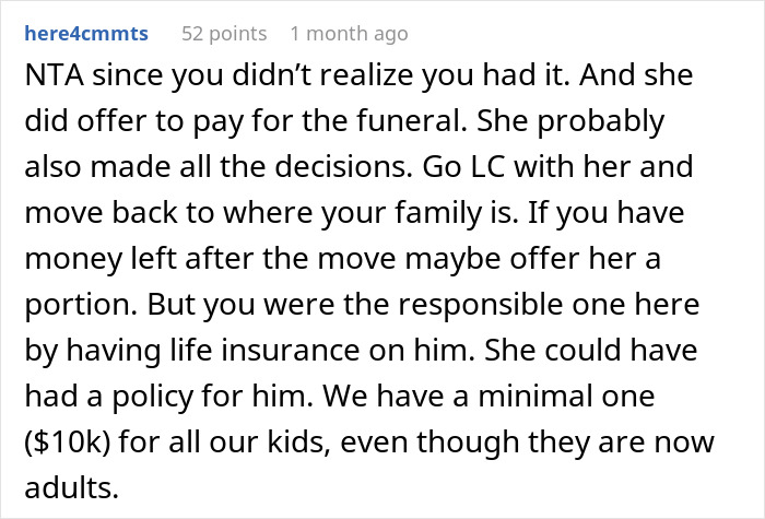 Reddit comment discussing funeral costs, life insurance, and family decisions.