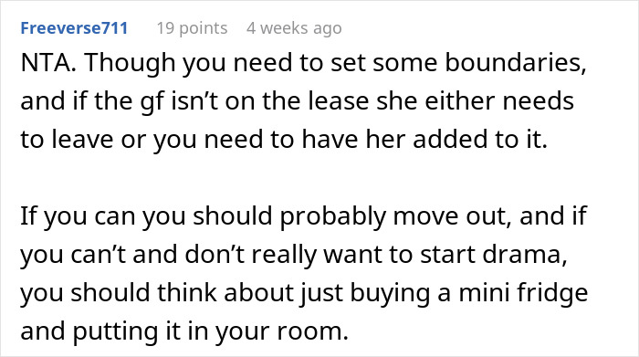 Reddit comment discussing awkward living situation with a girlfriend moving in, suggesting boundaries or moving out.