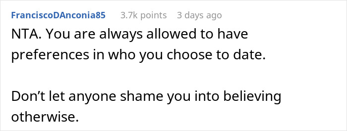 Comment discussing dating preferences related to transgender issue.