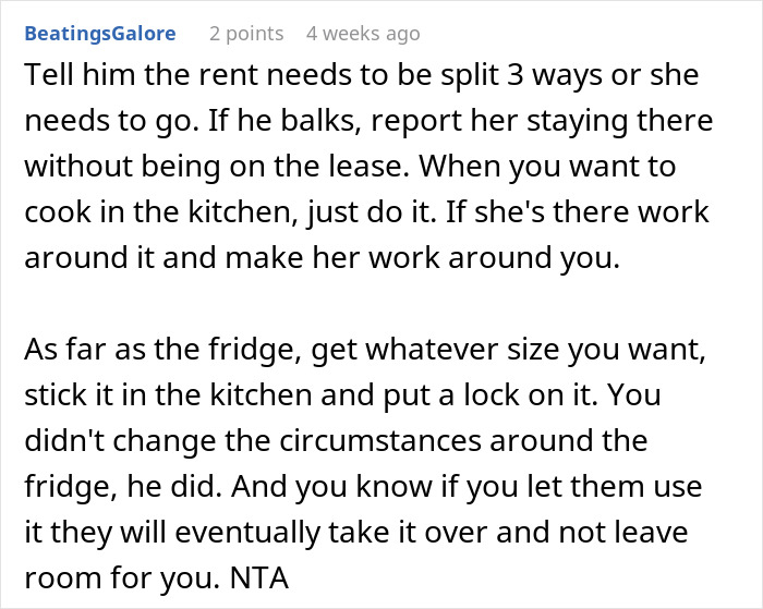 Text advice on how to handle awkward living situation with roommate's girlfriend moving in.