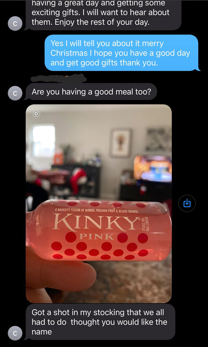 Text exchange with a coach about a "Kinky" Pink drink gift.