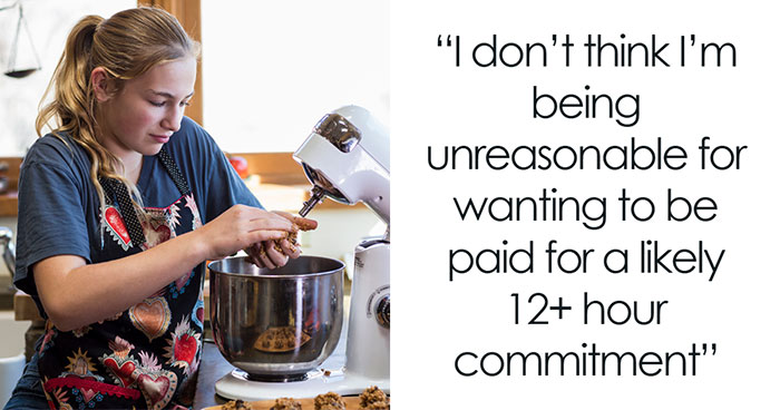 Teen Asked To Bake 100 Christmas Cookies, Demands Fair Pay For Her Time