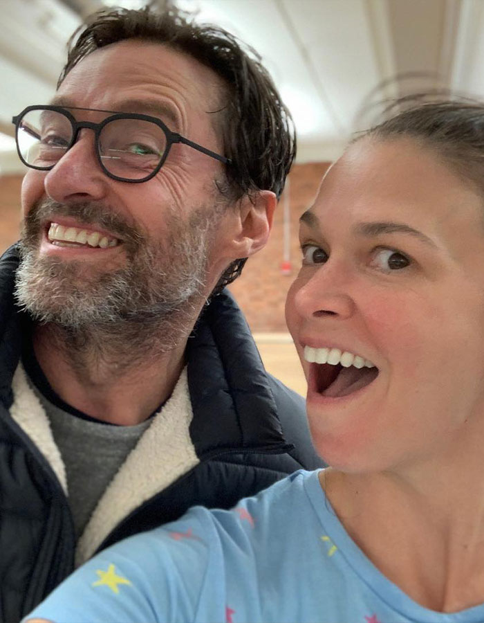 Hugh Jackman’s "Girlfriend" Sutton Foster Ditches Wedding Ring Amid Cheating Rumors: "Showmance"