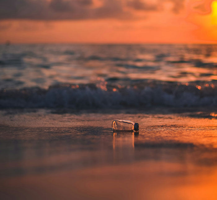 30 Stories Of People Witnessing Something Wild And Shocking At The Beach