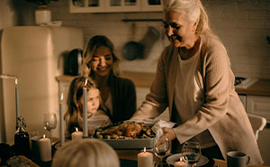 Siblings Say It’s Unfair Their Sis Invites Herself To Xmas And Exhausts Everyone, Sparks Debate