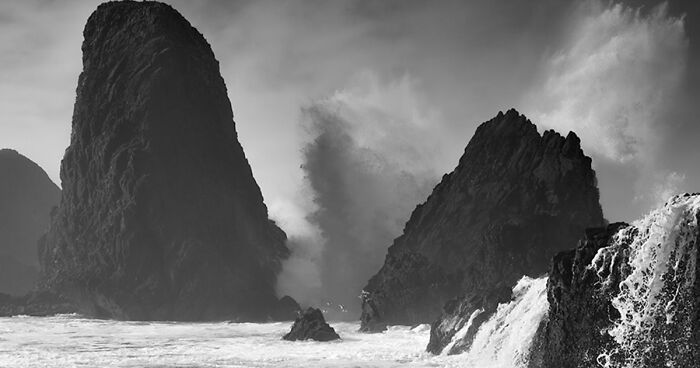 40 Breathtaking Wave Photos That Capture The Ocean’s Energy, By Rachael Talibart