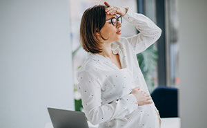 Mom-To-Be Treats Pregnancy Like A Misery Olympics, Pregnant Friend Can’t Take It Anymore And Snaps