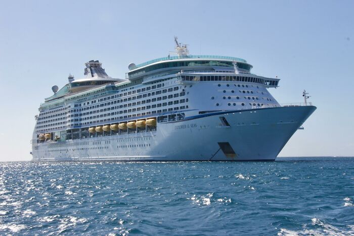 Cruise ship on the ocean, a popular gift choice among retirees post-retirement.