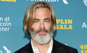 Chris Pine’s 29-Year-Old Girlfriend Looks Like His Daughter, Ruthless Netizens Claim