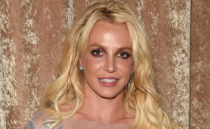 Britney Spears Baffles Fans With Mysterious Pic Of A Baby’s Hand After Teasing Big Announcement