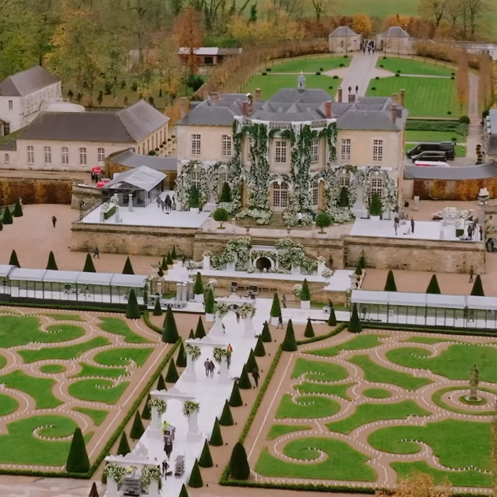 Aerial view of a luxurious venue with elaborate gardens, related to a viral $59 million wedding announcement.