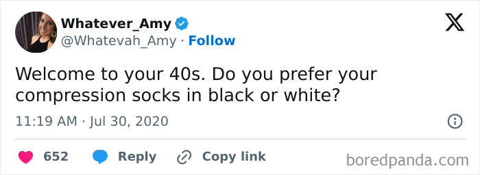 Tweet mentions experience of being in your 40s, humorously discussing compression sock color preference.