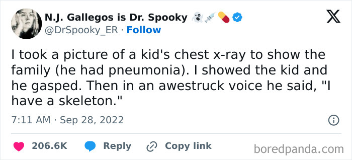 Tweet about awkward parents-kids conversation regarding a child's x-ray and their reaction to seeing a skeleton.