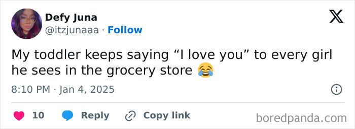 Tweet about a toddler humorously saying "I love you" in a grocery store.