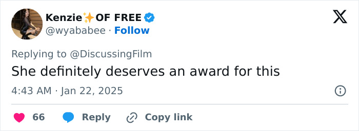 Tweet about Lily-Rose Depp's viral Nosferatu audition, praising her performance.