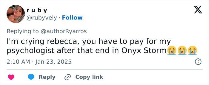 Tweet expressing emotional reaction to the ending of Onyx Storm with crying emojis.