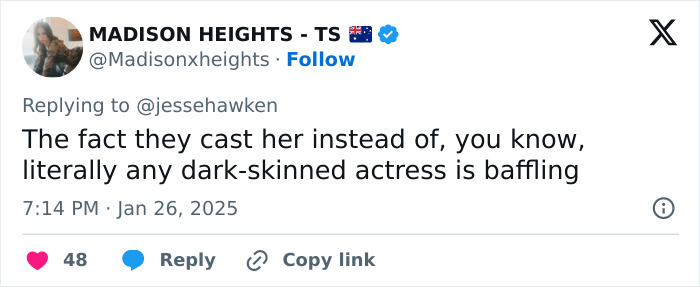 Tweet discussing casting choice related to Zoe Saldaña blackface controversy.