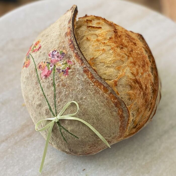 Art You Can Eat: Kelsey Piggott’s Masterpiece Sourdough Loaves